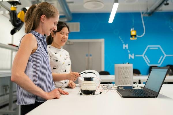 Femmes & Tech